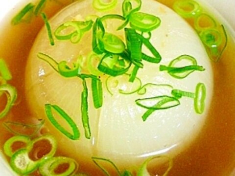 圧力鍋で　《新玉ねぎの丸ごとまんまるスープ》